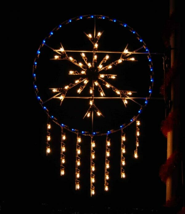 5' Silhouette Icicle Wreath Pole Mount Holiday Light Display