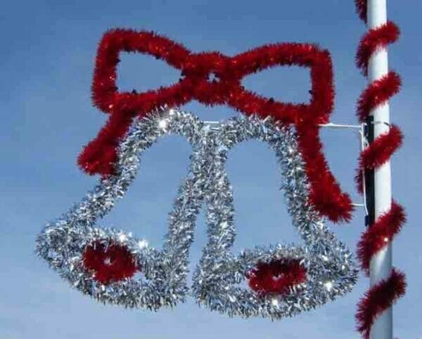 6' Garland Double Bell Pole Mount Holiday Light Display