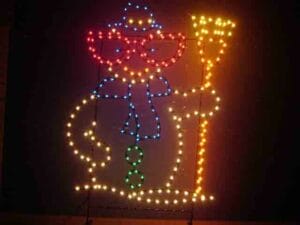 SNOWMAN WITH GLASSES