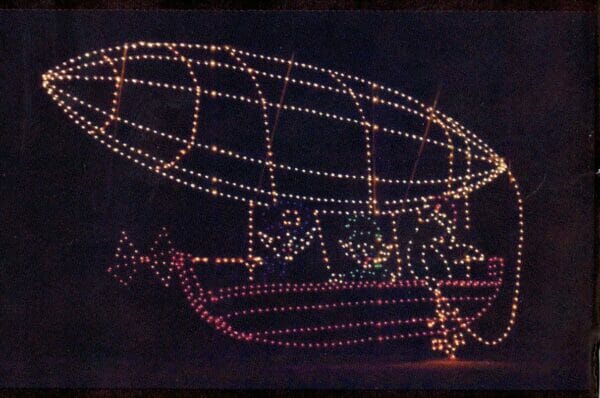 Animated Airship Holiday Light Display