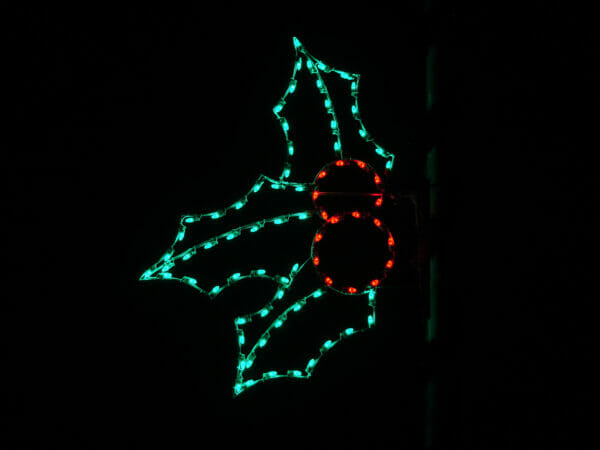 6' Holly With Berries Pole Mount Holiday Light Display