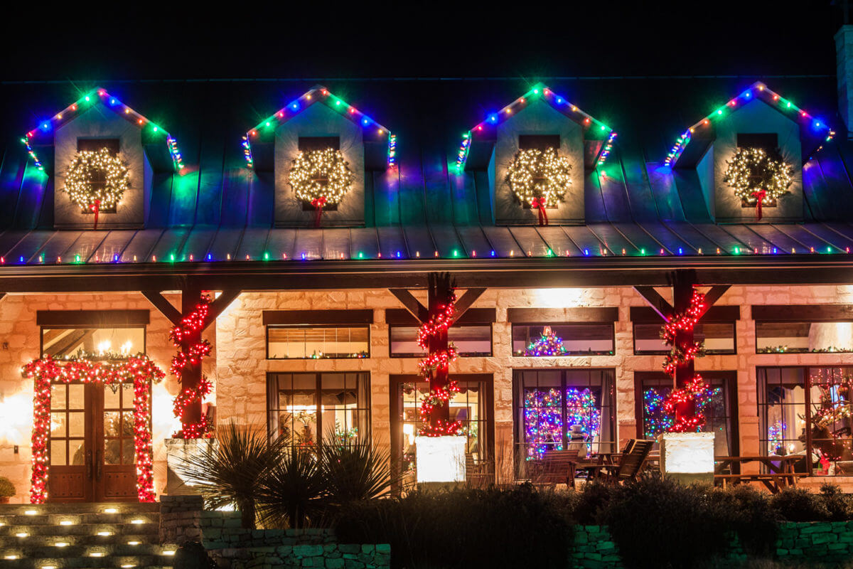 professional Christmas lighting