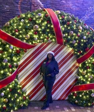 wreath arch