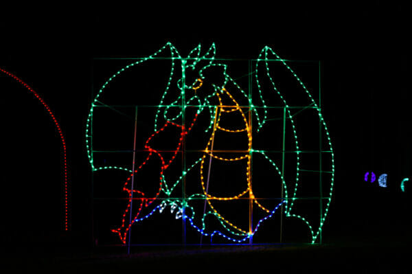 15' Animated Dragon With Fire Holiday Light Display