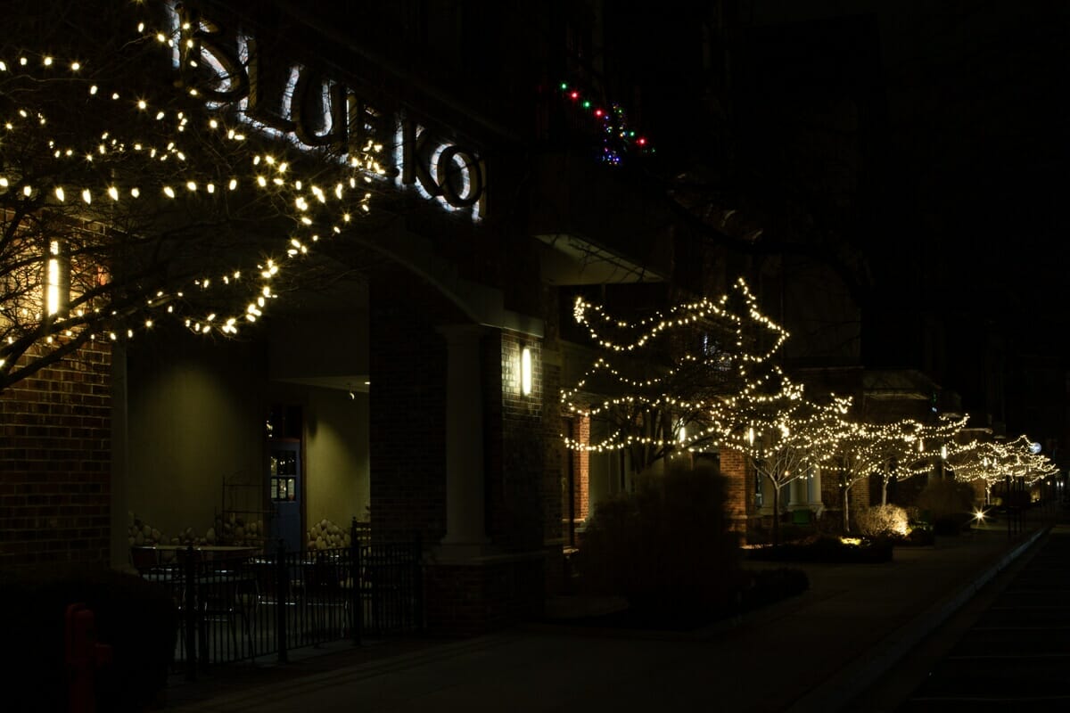 Creative Displays Design Services for Holiday Lighting