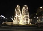 20' Cascading Fountain Dimensional Display