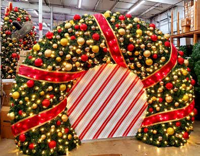 9' Wreath Arch Holiday Lighting Display