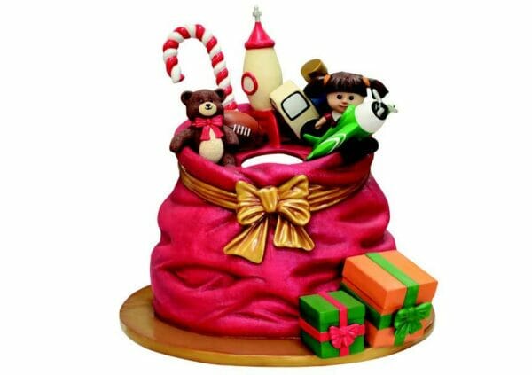 4.5' Santa Giftsack Photo Op Fiberglass Display