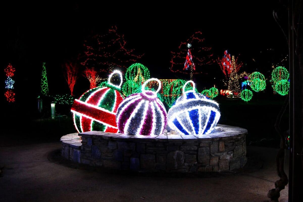 Outdoor Commercial Christmas Display