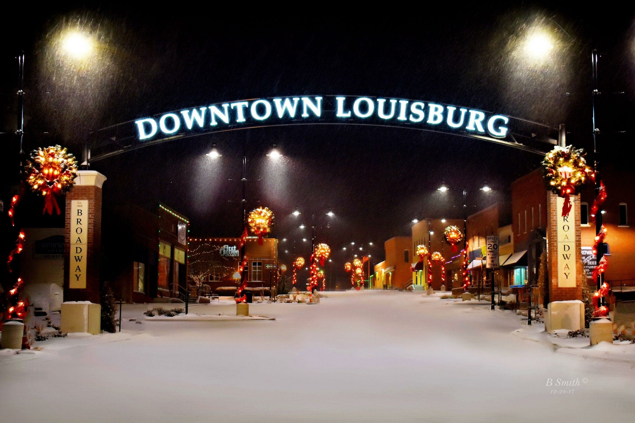 Outdoor Commercial Christmas Decorations